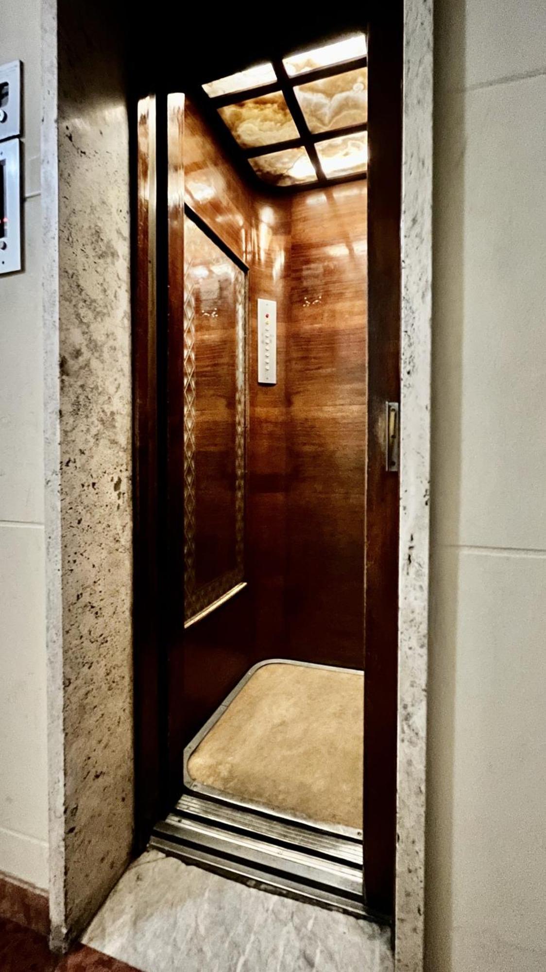 Morozzo 1939 At Sant'Ambrogio - Window On Elegance, Steps From Leonardo Da Vinci'S Masterpiece Mailand